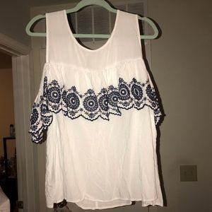White and navy medallion off the shoulder top